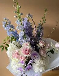 Cleantopis Flower Arrangements Signature Arrangement
